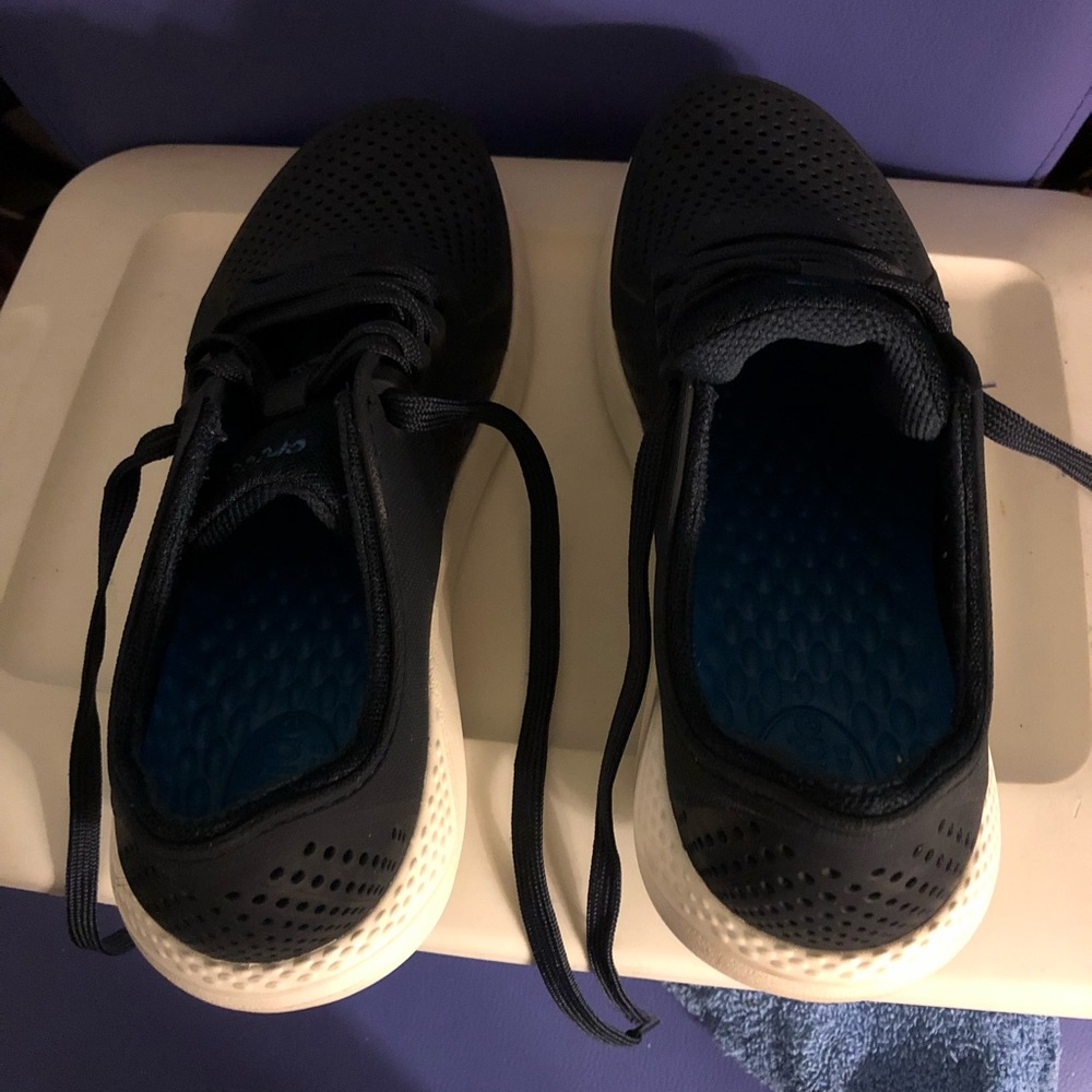 Croc low Rider shoes